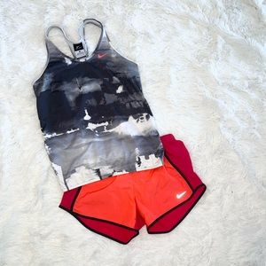 Women’s Nike Tank & Shorts Bundle Set - Size Small